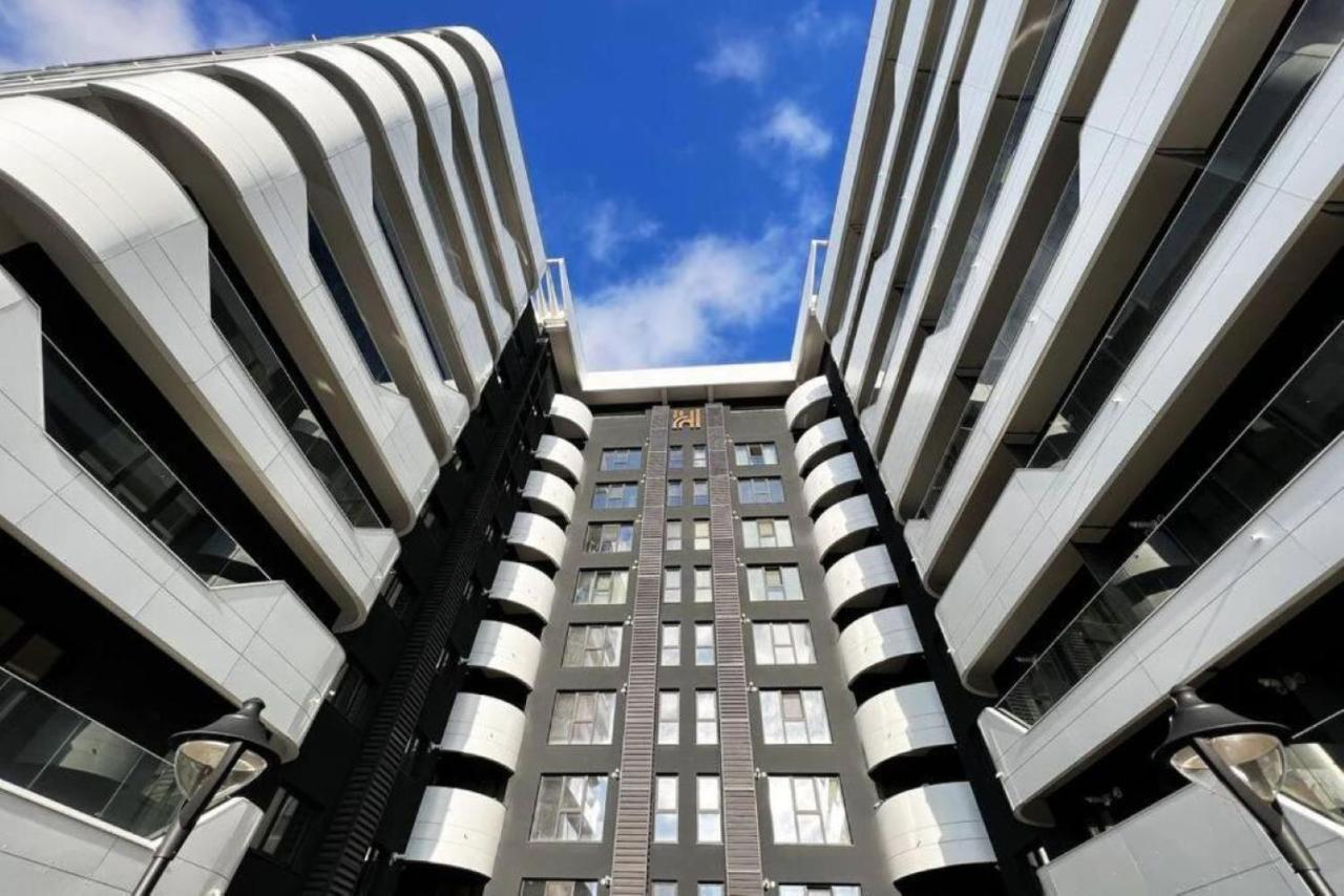 Near Airport 2 Rooms Apartments In Himson Iasi Bagian luar foto